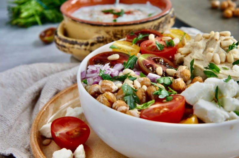 Mediterranean Bowl with Yogurt Tzatziki Sauce