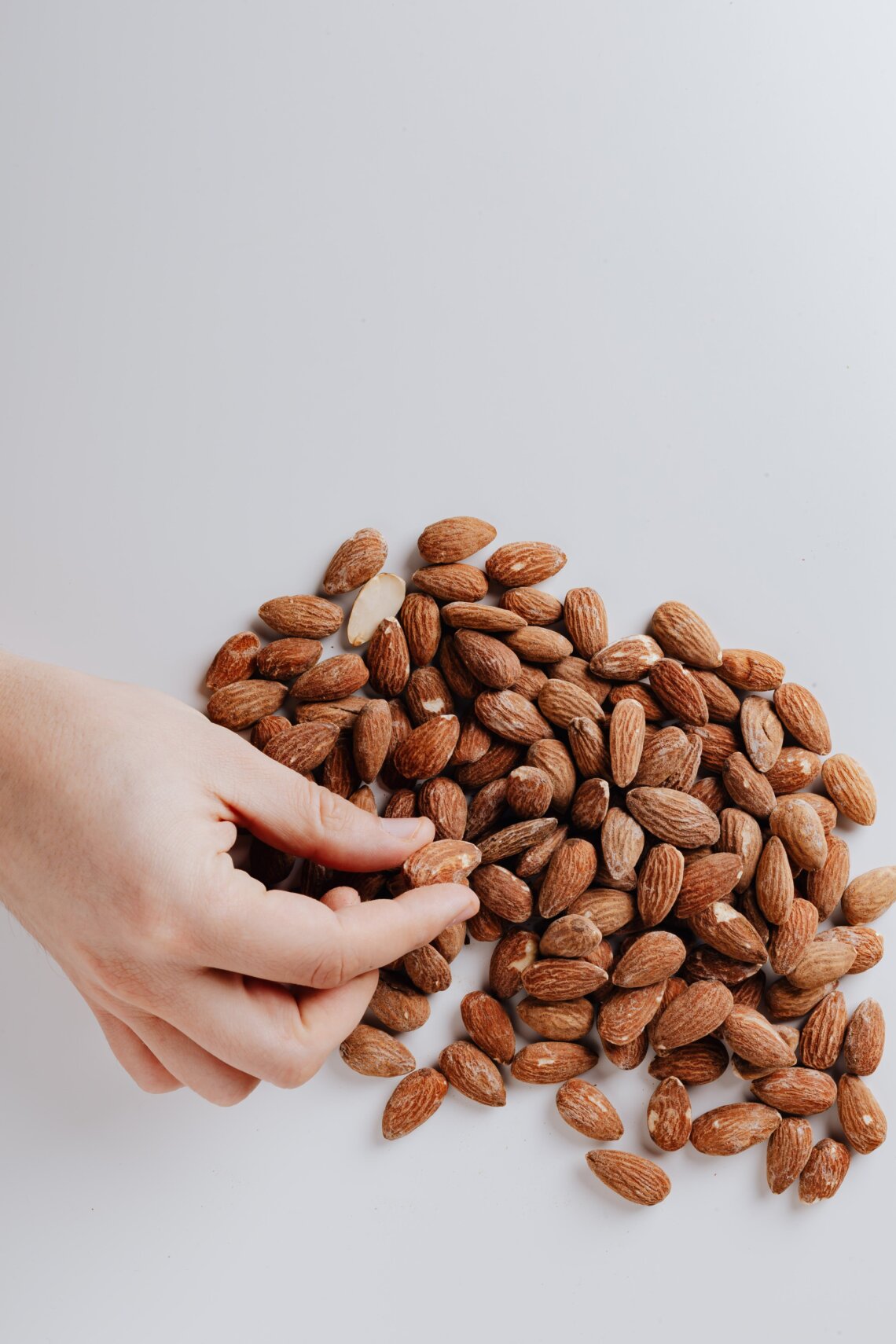 women-eating-almonds